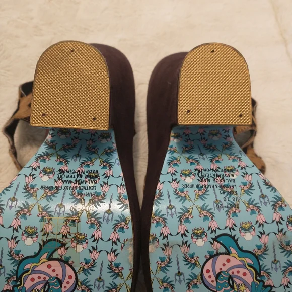 Irregular Choice Mumba Platforms Sz 10 - Picture 9 of 10